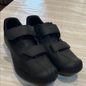 Bontrager Solstice Cycling Shoe Size 6 women’s